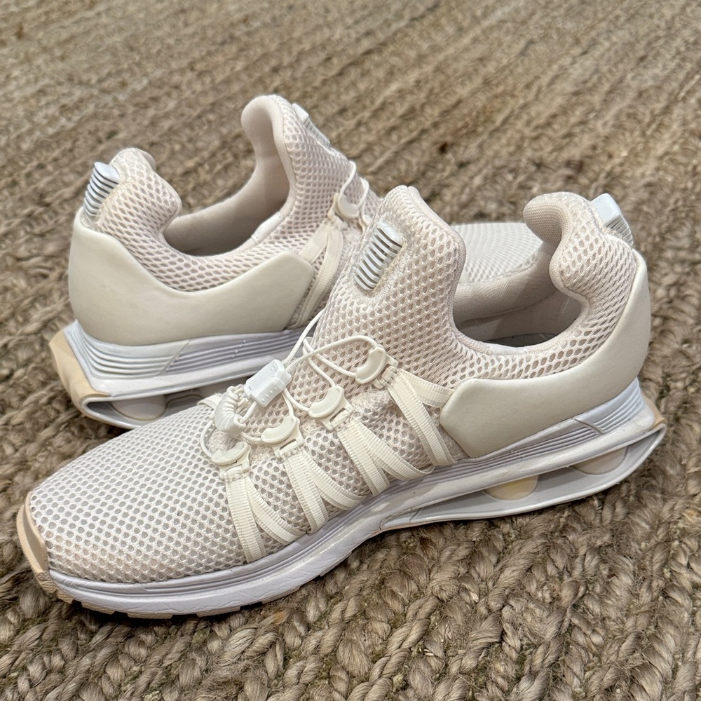Nike Women's Off-White Mesh Sneakers